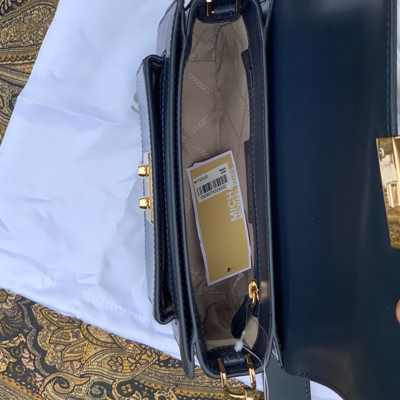 MICHEAL Kors Sloan Editor Leather Shoulder Bag - Picture 5 of 5